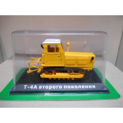 TRACTOR ATZ T-4A 2ND GENERATION TRACTOR RUSIA 1:43 HACHETTE IXO