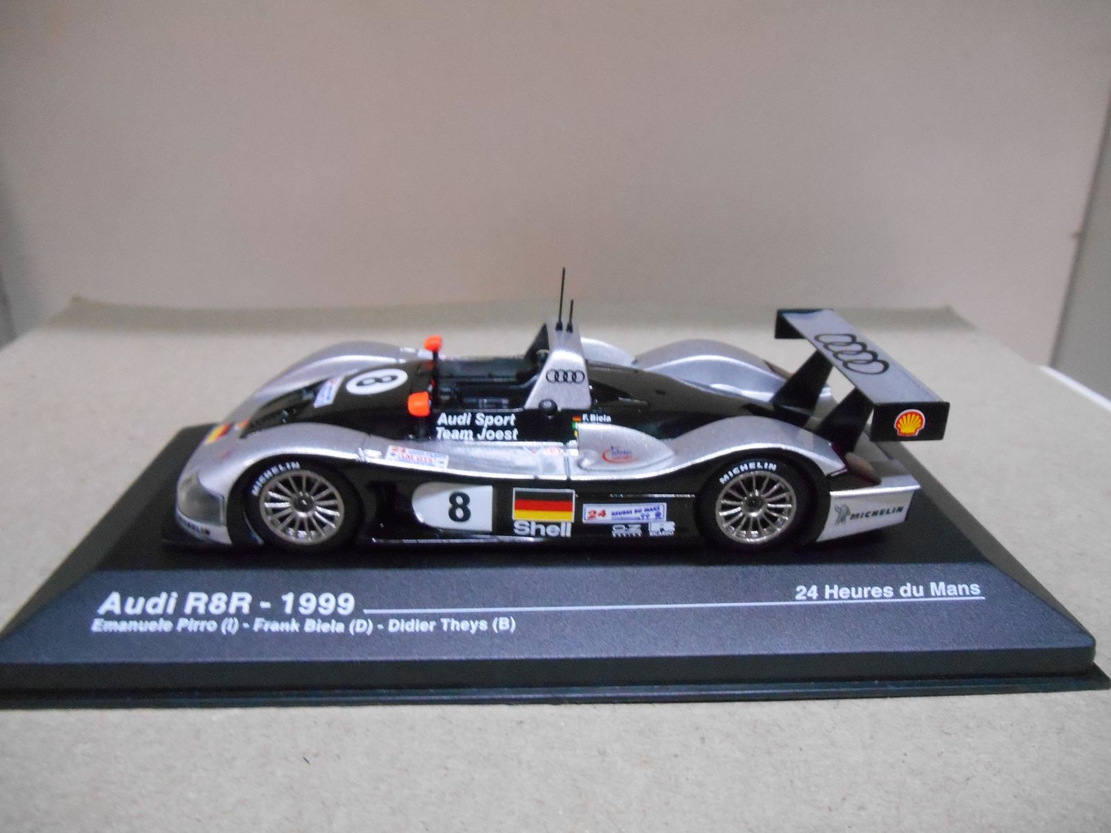 AUDI R8R 24 H LE MANS 1999 1:43 ALTAYA IXO - BCN STOCK CARS