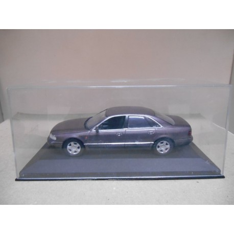 AUDI A8 DAYTONA GREY 1994 1:43 MINICHAMPS USADO/EX PRIVADO