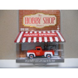 FORD F-100 1956 W/DROP-IN TOW USED CARS ORANGE/WHITE HOBBY SHOP 1:64 GREENLIGHT