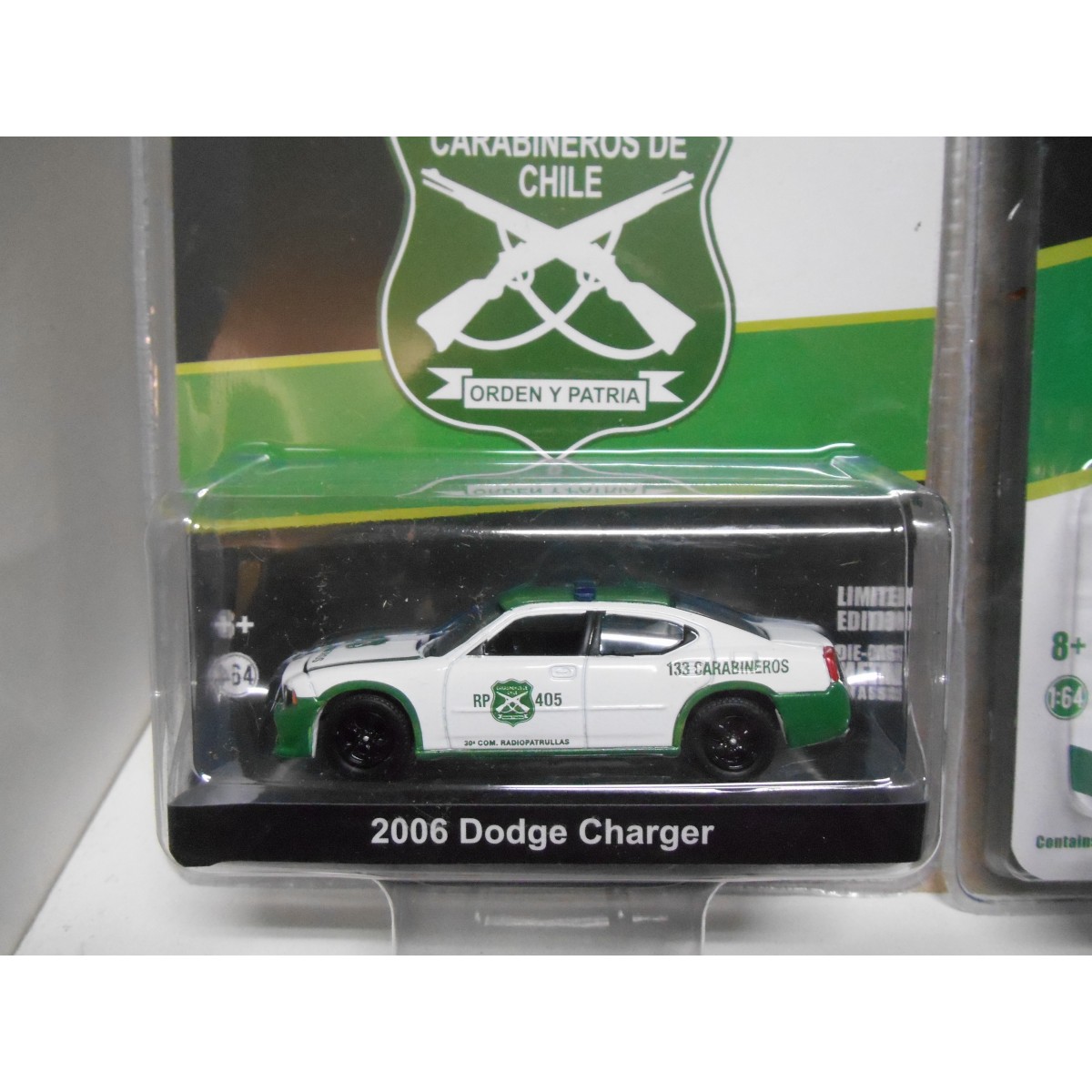 DODGE CHARGER POLICE CARABINEROS CHILE ESCOGER/CHOOSE/CHOISIR 1:64  GREENLIGHT - BCN STOCK CARS