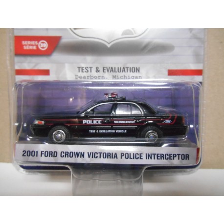 US POLICE FORD CROWN VICTORIA 2001 DEARBORN TEST 1:64 GREENLIGHT