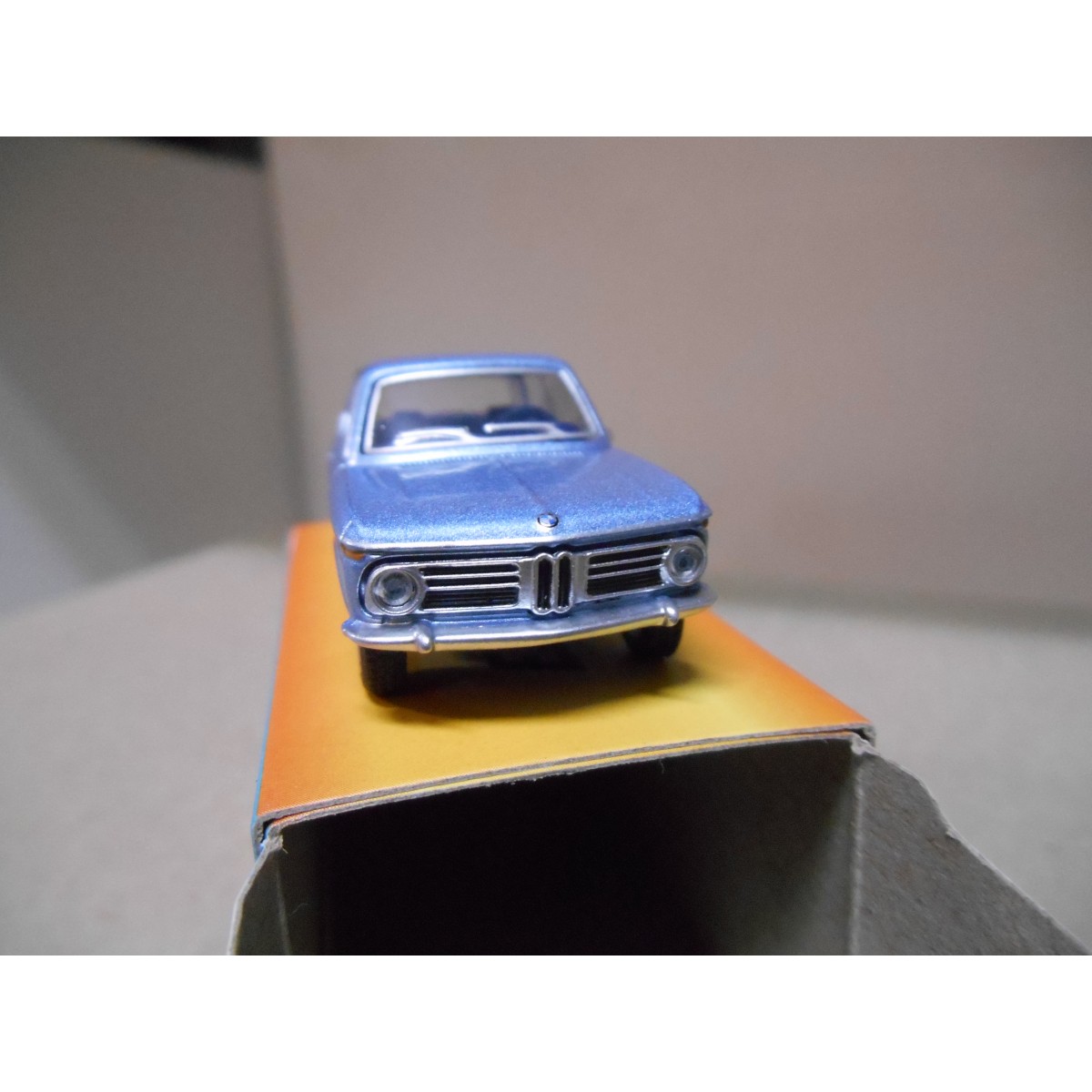 MINI GT| BMW 750 IL (E39) sorrento blue metallic LHD