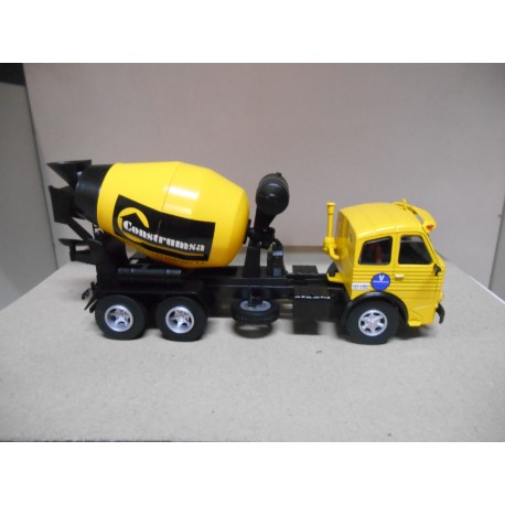 PEGASO 3060 HORMIGONERA CONSTRUMSA 1:43 SALVAT IXO