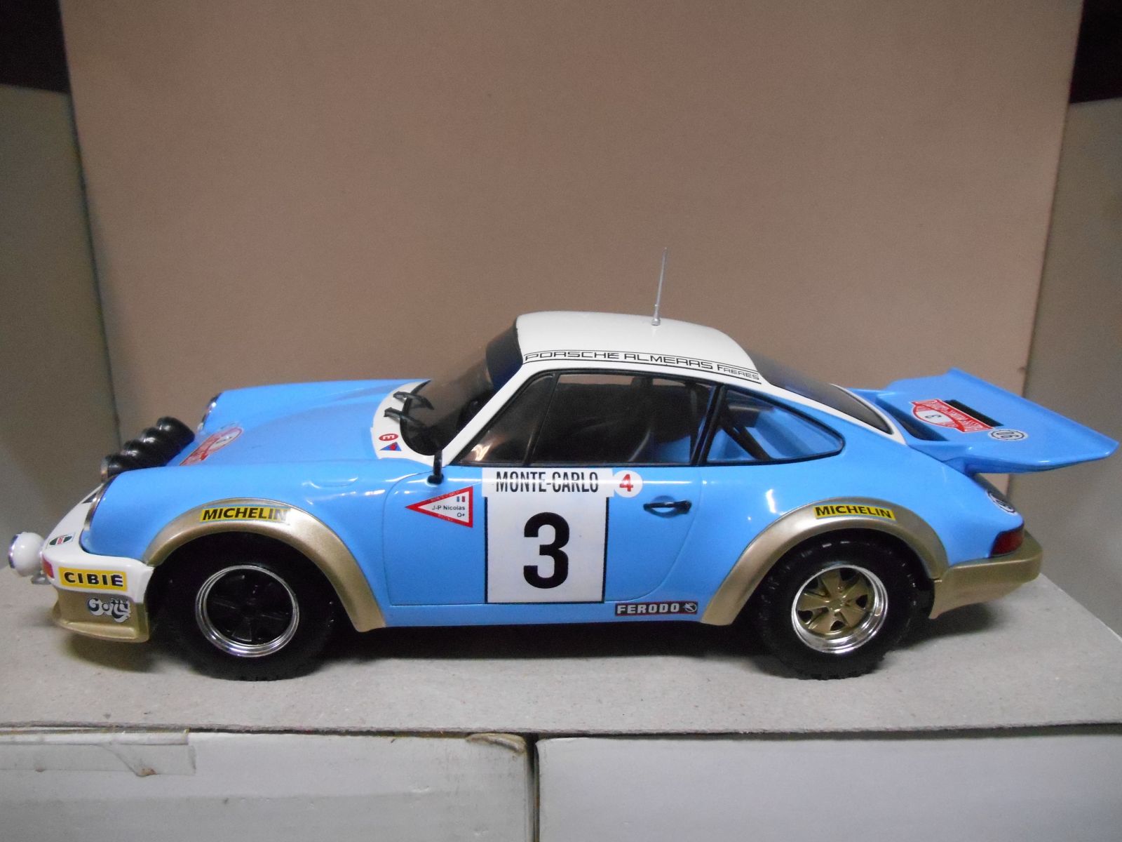 Décalcomanie Studio27 Porsche 911 Gitanes Monte Carlo 1978 1/24 - Bleu, Neuf