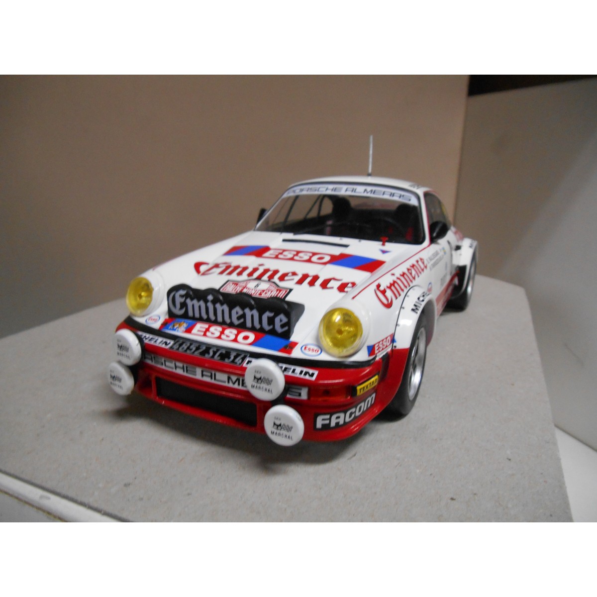 PORSCHE 911 SC RALLY MONTE CARLO 1982 WALDEGARD 1:18 IXO MODEL 18RMC008 ...