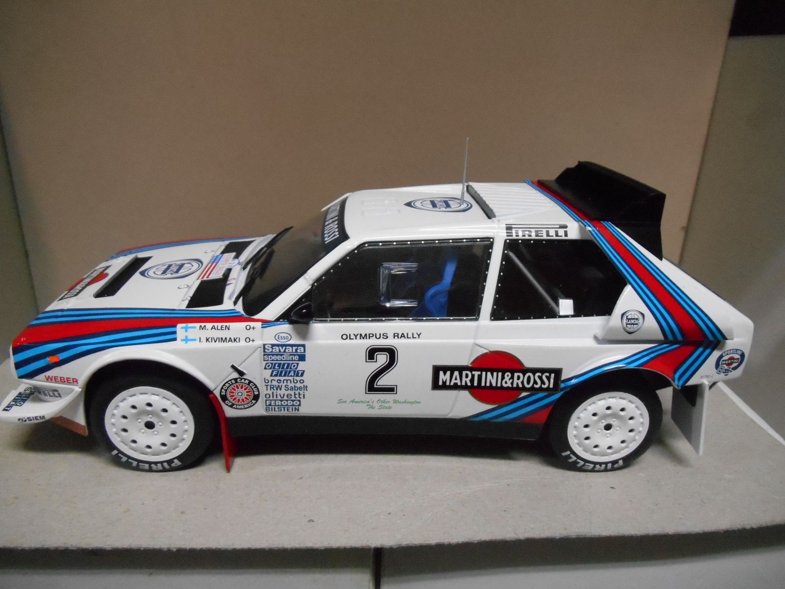 IXO Lancia Delta S4 #4 1986 ミニカー　1/18モデル LANCIA DELTA S4 RALLY OLYMPUS 1986 M.ALEN 1:18 ALTAYA IXO - BCN