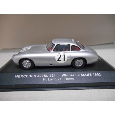 MERCEDES-BENZ 300 SL WINNER 24H LE MANS 1952 1:43 IXO LM1952