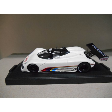 PEUGEOT 905 24H LE MANS 1:43 VITESSE