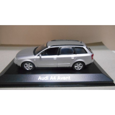 AUDI A4 AVANT SILVER 1:43 DEALER MINICHAMPS