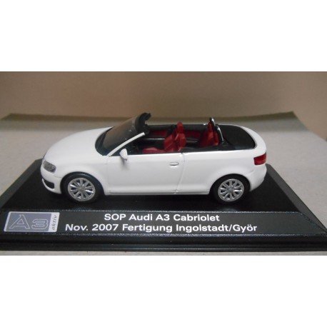 AUDI A3 CABRIOLET WHITE 1:43 MINICHAMPS