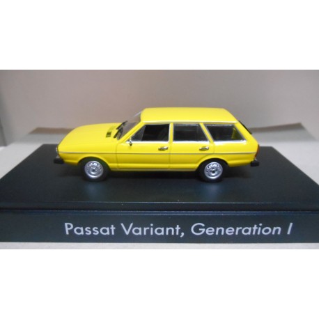 VOLKSWAGEN PASSAT B1 VARIANT 1973 YELLOW 1:43 DEALER MINICHAMPS