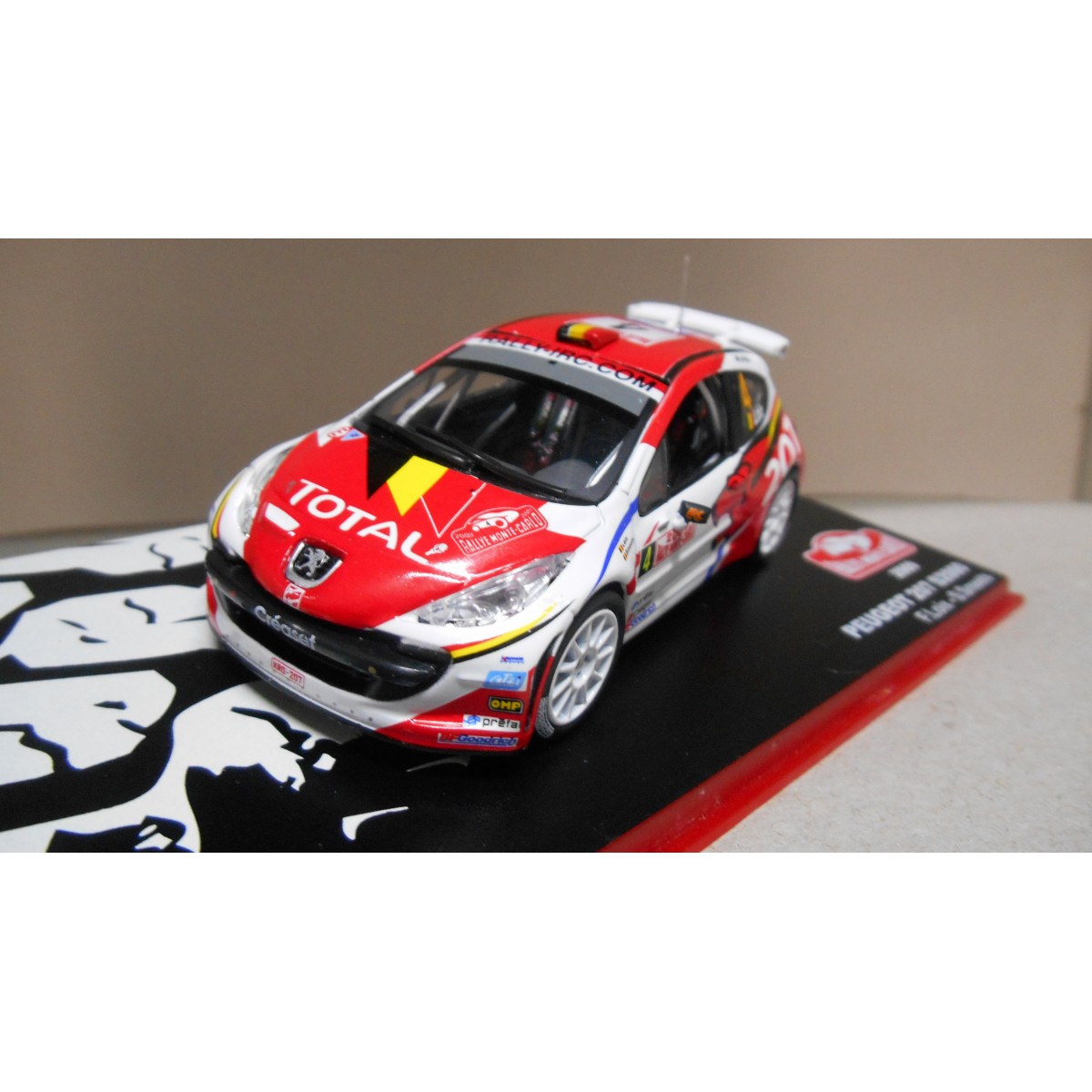 Modèle Réduit Peugeot 207 S2000 Ogier Rallye Monte-Carlo 2009 1:43 Ixo Altaya