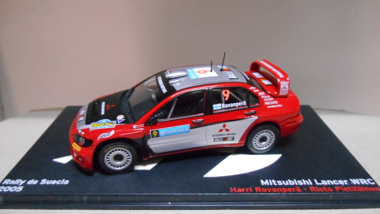 mitsubishi-lancer-wrc-rally-