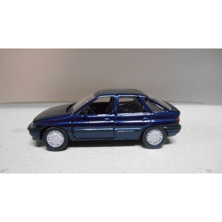 FORD ESCORT BLUE 1:43 SCHABAK
