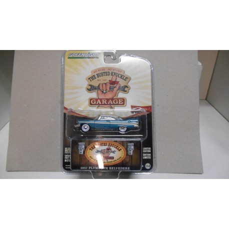 PLYMOUTH BELVEDERE 1957 GARAGE 1:64 GREENLIGHT