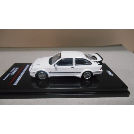 FORD SIERRA RS500 COSWORTH 1986 DIAMOND WHITE 1:64 INNO64