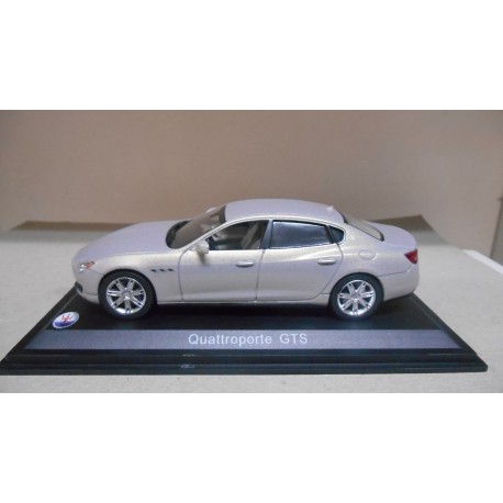 MASERATI QUATTROPORTE GTS 1:43 WHITEBOX - BCN STOCK CARS