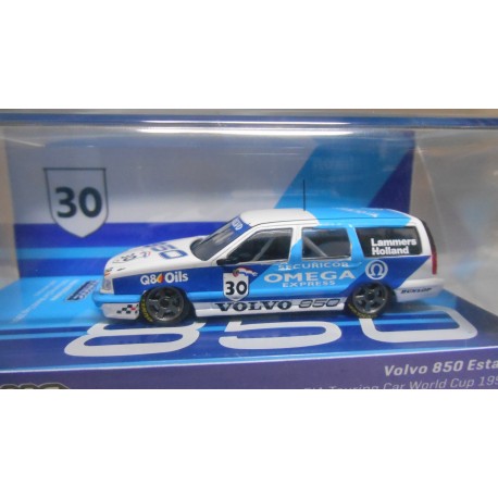 VOLVO 850 ESTATE 1994 FIA TOURING CAR WORLD 1:64 TARMAC