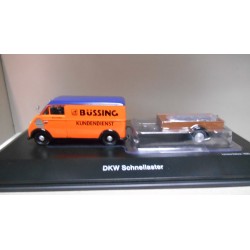 AUTO UNION DKW F89L SCHNELLASTER BUSSING 1:43 SCHUCO