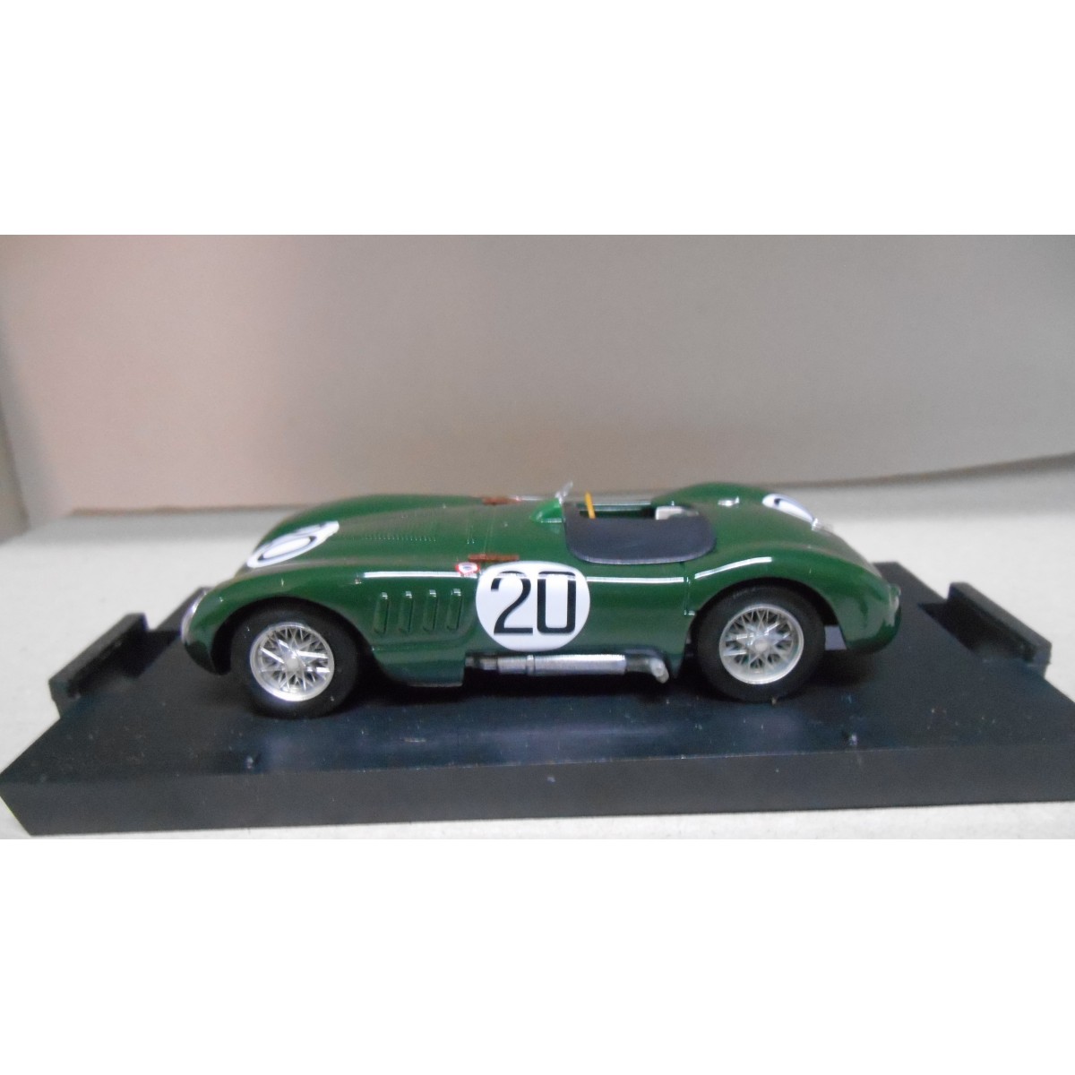 AUTOart 1 18 #85387 Jaguar C Type Le Mans Winner 1953 Racing