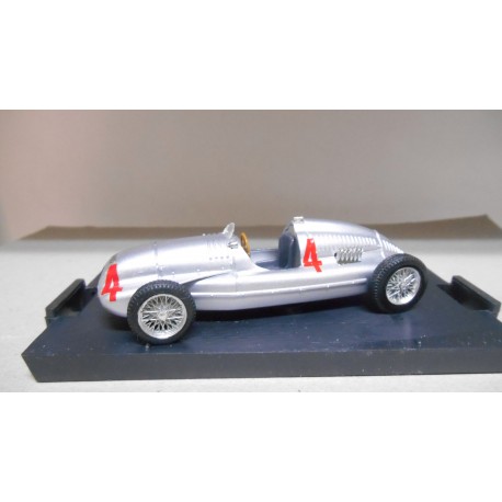 AUTO UNION TYP D 1938 GP ANGLATERRE TAZIO NUVOLARI 1:43 BRUMM