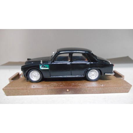 ALFA ROMEO 1900 PANTERA 1952 POLIZIA 1:43 BRUMM