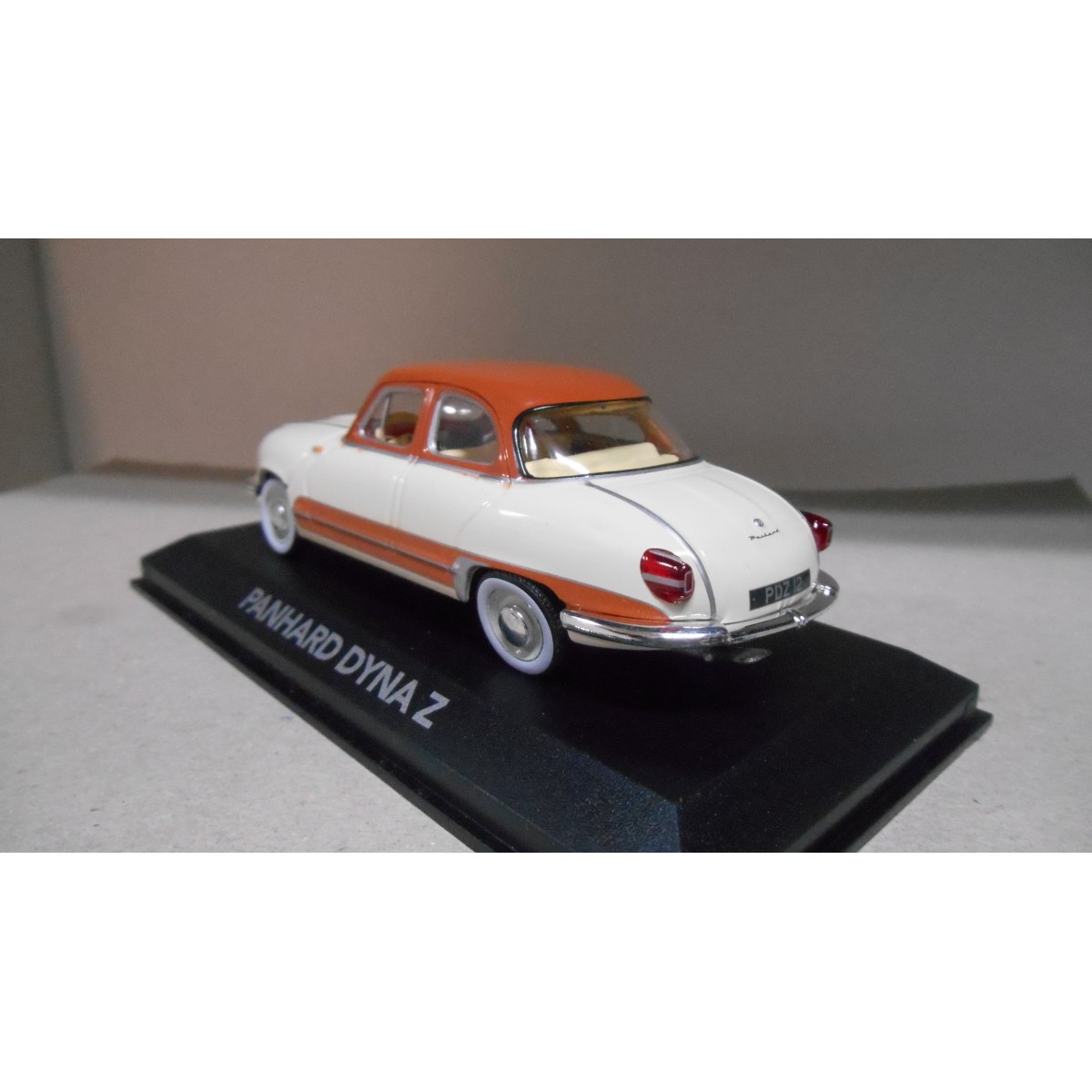 PANHARD DYNA Z 1:43 ATLAS IXO - BCN STOCK CARS