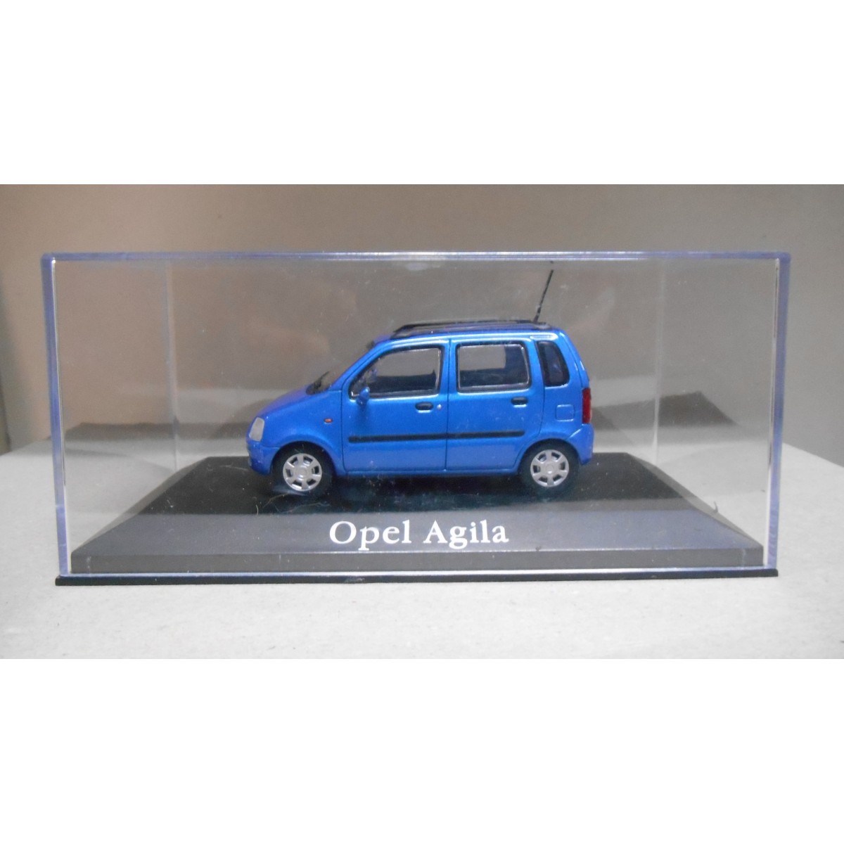 OPEL AGILA A BLUE 1:43 DEALER MINICHAMPS - BCN STOCK CARS
