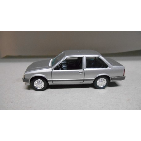 OPEL CORSA A TR 1:43 DEALER GAMA