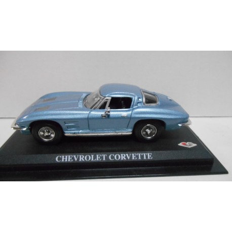 CHEVROLET CORVETTE C2 BLUE 1:43 DelPRADO USADO/EX PRIVADO/NO BOX