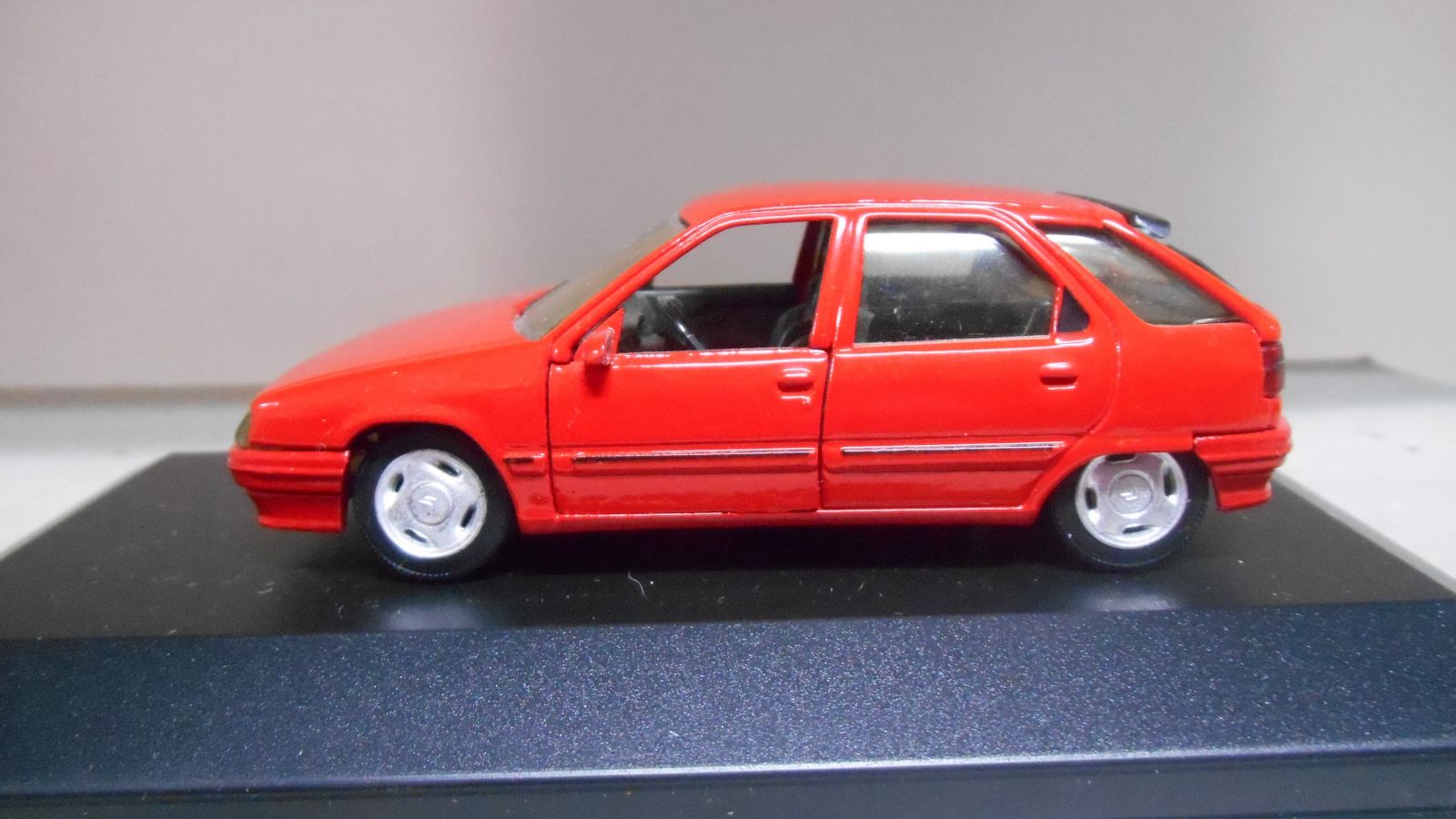 Citroen zx rouge shop