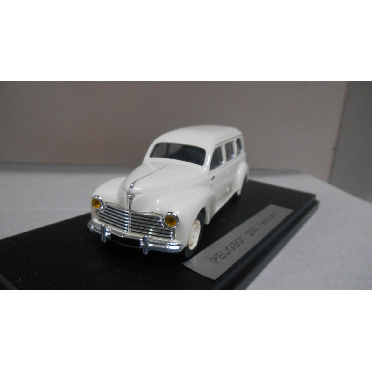 Peugeot 203 Taxi G7 Eligor 1/43 - Collection