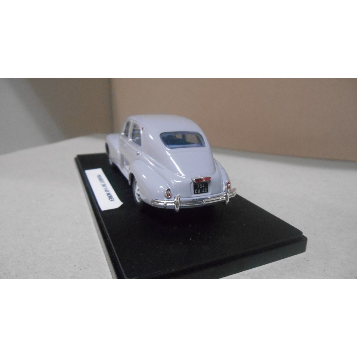Modèle Réduit 1/43 Peugeot 203 Berline 1960 - IXO, Neuf En Boîte (Occasion)