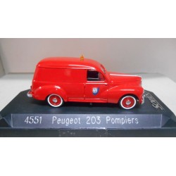 PEUGEOT 203 FAMILIALE POMPIERS/BOMBEROS 1:43 SOLIDO 4551