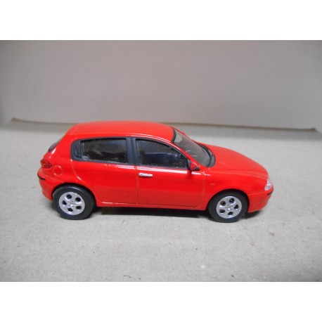 ALFA ROMEO 147 2000 RED 1:43 HONGWELL USADO/EX PRIVADO