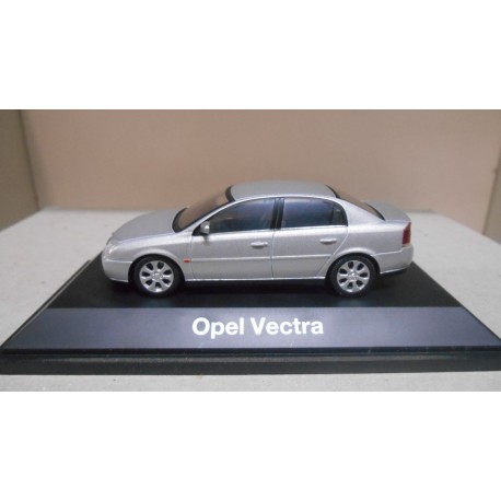 OPEL VECTRA C BERLINA SILVER 1:43 DEALER SCHUCO