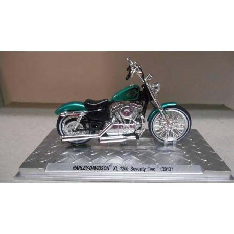 Maisto MI32335G HARLEY DAVIDSON SEVENTY-TWO XL 1200V 2013 1:12 Modellino
