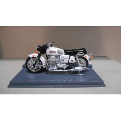 MOTO GUZZI V7 SPECIAL 1967 CLASSIC MOTO/BIKE 1:24 ALTAYA IXO