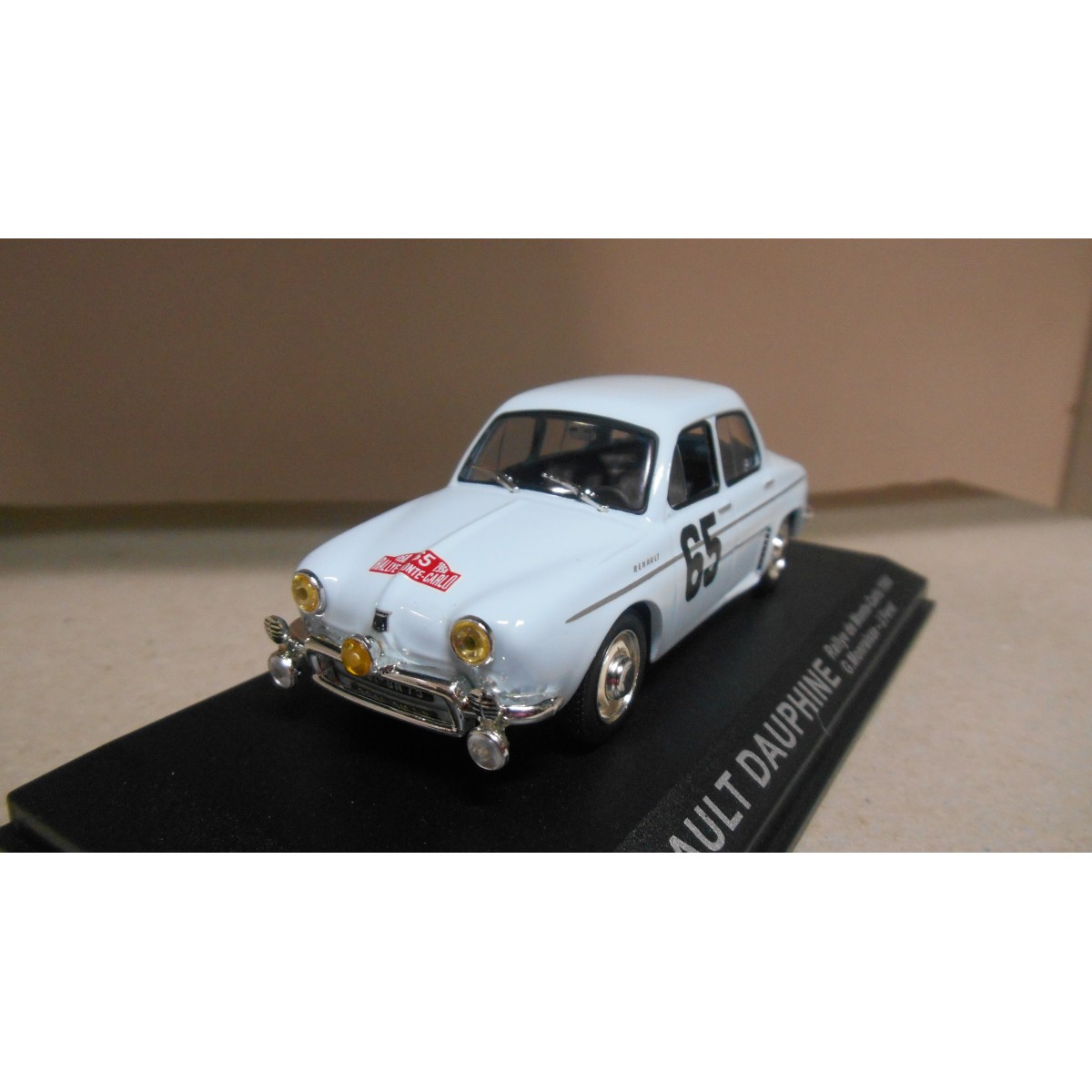 RENAULT DAUPHINE RALLY MONTE CARLO 1958 MONRAISSE 143 ALTAYA IXO BCN