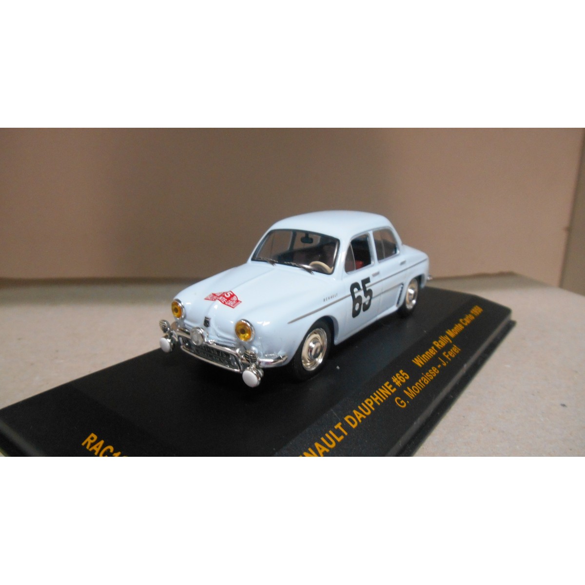 RENAULT DAUPHINE RALLY MONTE CARLO 1958 MONRAISSE 143 IXO RAC103 BCN