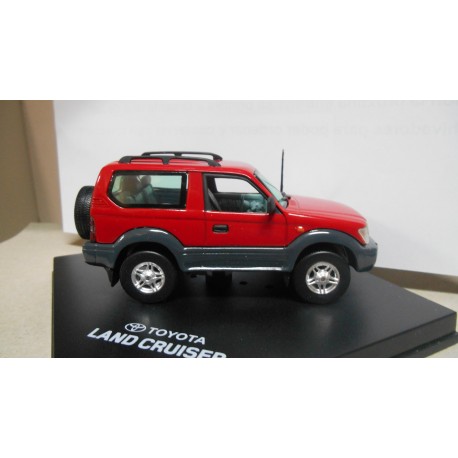 TOYOTA LAND CRUISER (J90) RED 1:43 DEALER VITESSE URNA RAJADA