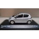 TOYOTA AYGO 2005 SILVER 1:43 MINICHAMPS