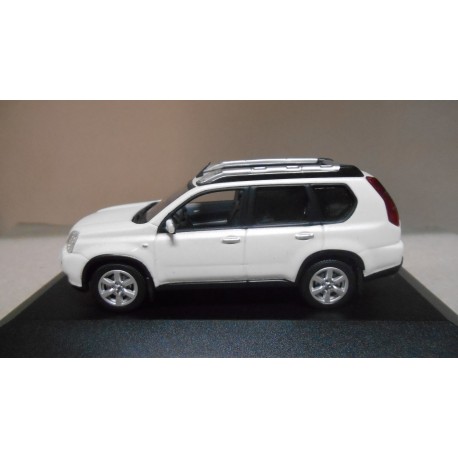 NISSAN X-TRAIL WHITE 1:43 NOREV CAJA NO ORIGINAL