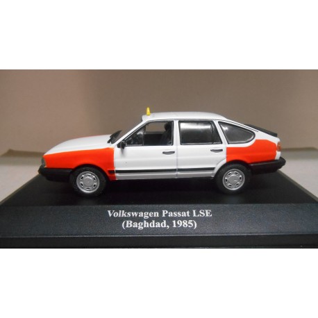 VOLKSWAGEN PASSAT B2 LSE 1985 TAXI BAGHDAD IRAQ 1:43 ALTAYA IXO