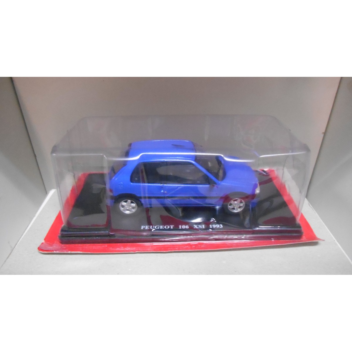 PEUGEOT 106 XSi 1993 1:24 HACHETTE IXO - BCN STOCK CARS