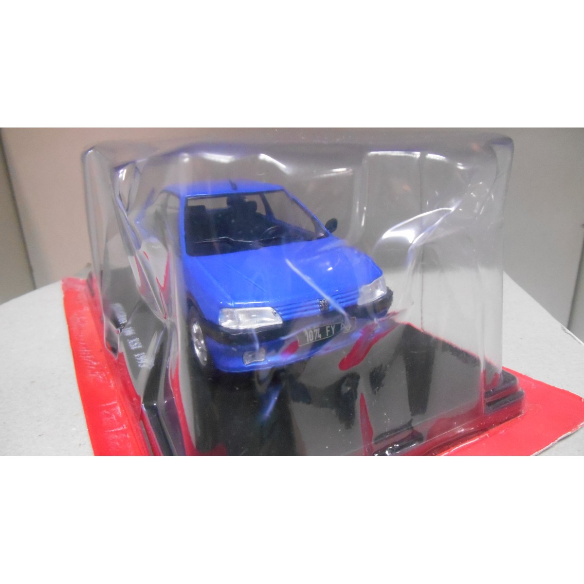 PEUGEOT 106 XSi 1993 1:24 HACHETTE IXO - BCN STOCK CARS