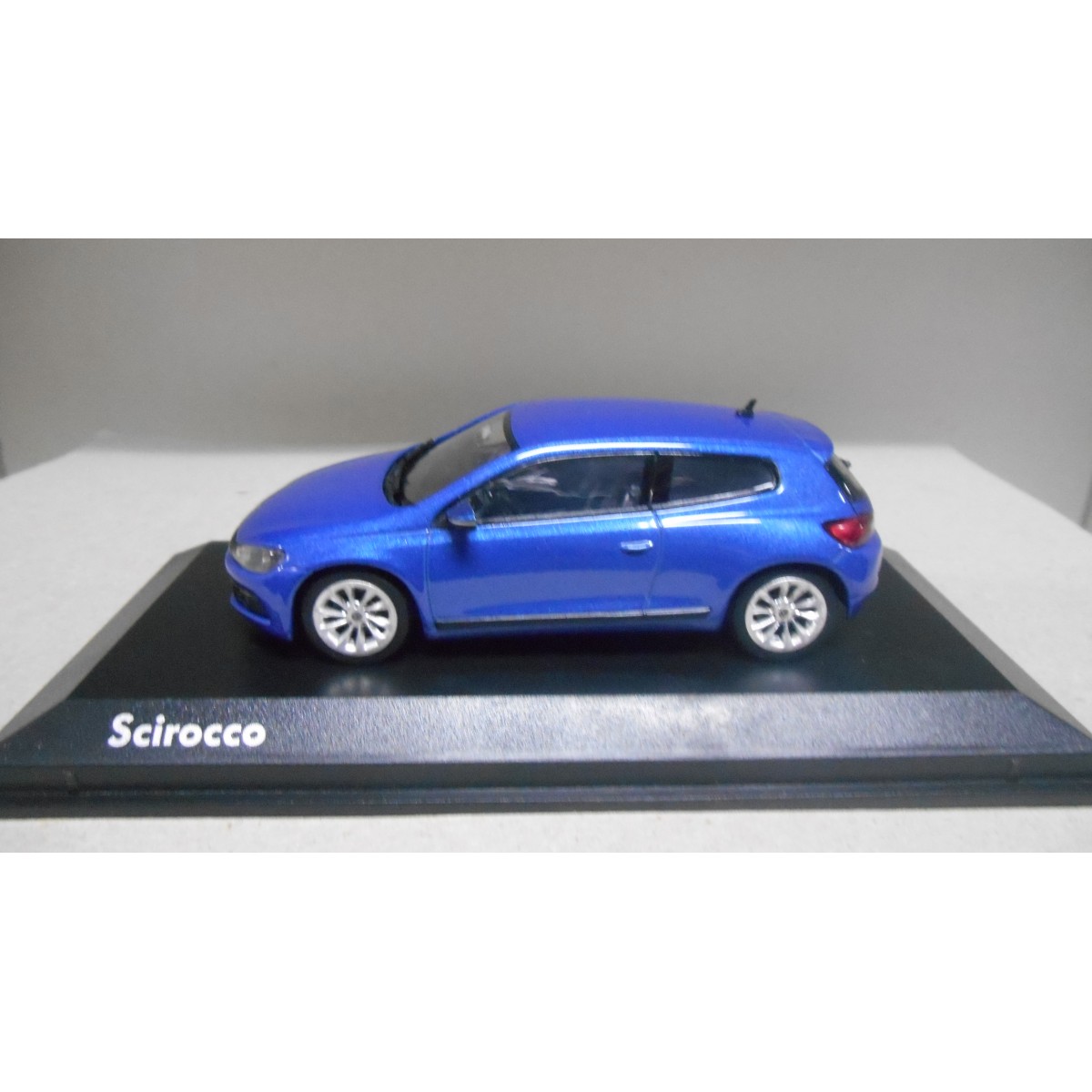 CORGI TOYS SB 1/43 - Mercedes 350 SL Bleue EUR 15,00 - FR