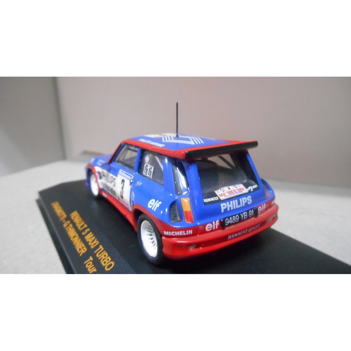 Renault 5 Maxi Turbo Rallye De France Corse # 11 Diac 1985 1/18 Solido