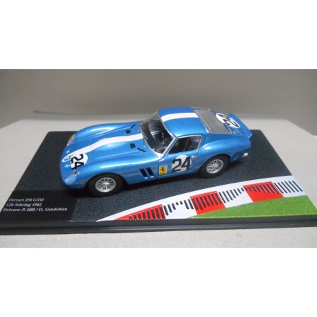 FERRARI 250 GTO 12 H SEBRING 1962 HILL-GENDEBIEN 1:43 FERRARI RACING IXO